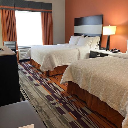 Hampton Inn By Hilton Leesville Fort Johnson Esterno foto